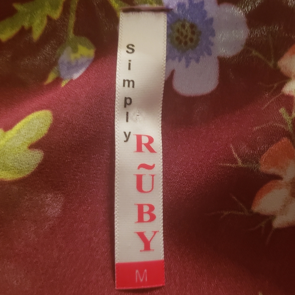 Simply Ruby kimono - Picture 5 of 7